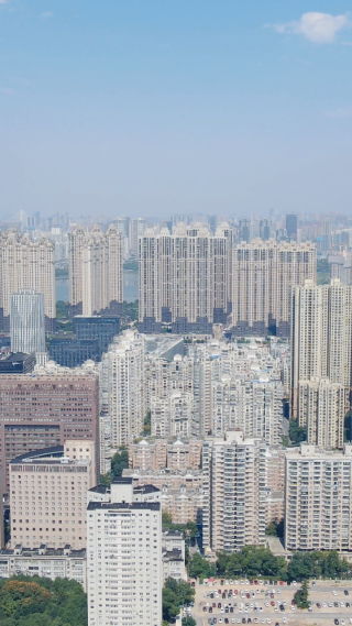 城市航拍密集高楼建筑