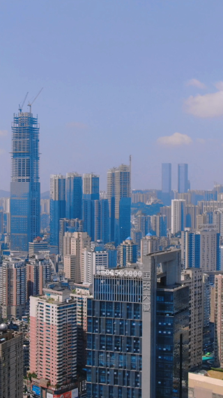 城市航拍密集高楼建筑竖屏