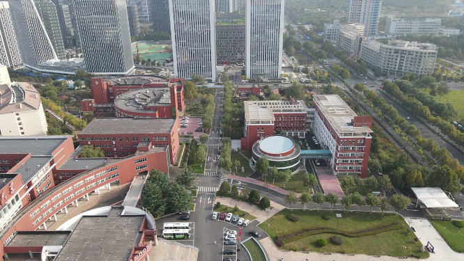城市航拍山东大学校园环境