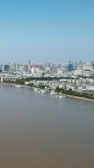 城市航拍武汉长江风光竖屏航拍 