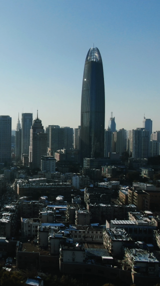 城市航拍济南世贸大厦竖屏航拍