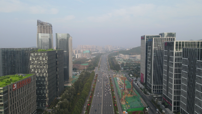 城市航拍济南经十路城市交通