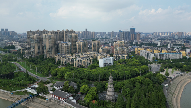 城市航拍湖北荆州万寿园万寿塔