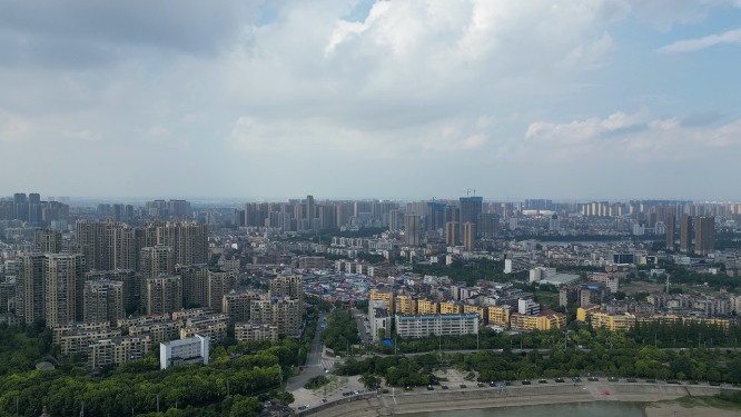 城市航拍湖北荆州城市建设