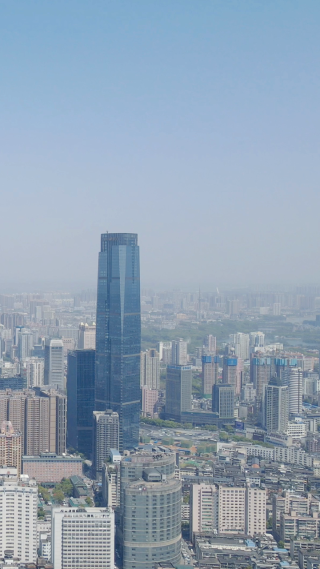 城市航拍湖南世贸大厦国金中心竖屏