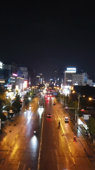 城市航拍湖南岳阳巴陵西路商业街夜景