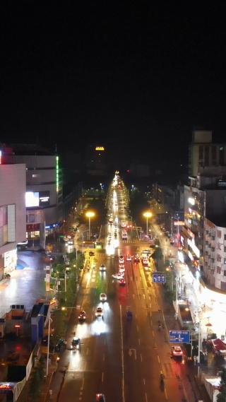 城市航拍湖南岳阳巴陵西路商业街夜景