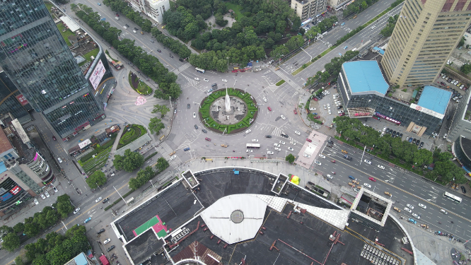 城市航拍湖南湘潭城市大道交通