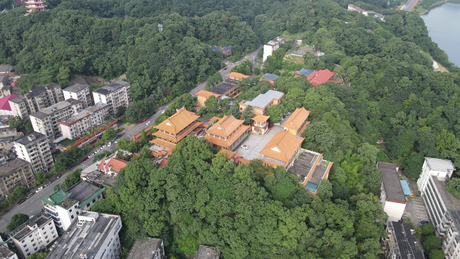 航拍湖南益阳白鹿寺
