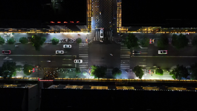 城市航拍湖南通道城市夜景交通车辆