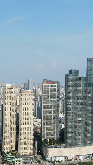 城市航拍湖南长沙华远国际商务大楼竖屏 
