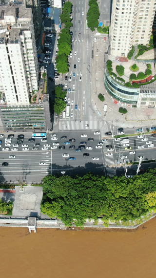 城市航拍湖南长沙城市交通竖屏