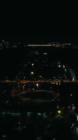 城市航拍湖南长沙橘子洲大桥夜景竖屏