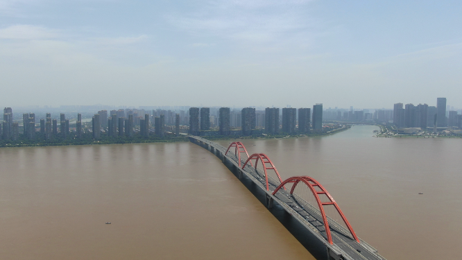 城市航拍湖南长沙福元路湘江大桥地标
