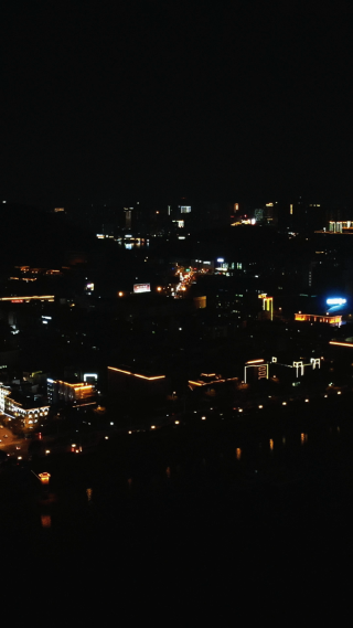 城市航拍湖南长沙溁湾镇夜景竖屏
