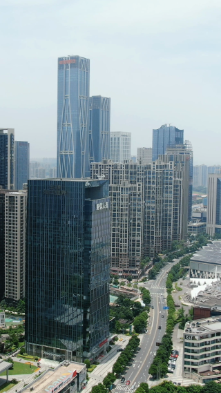 城市航拍湖南长沙金融中心竖屏