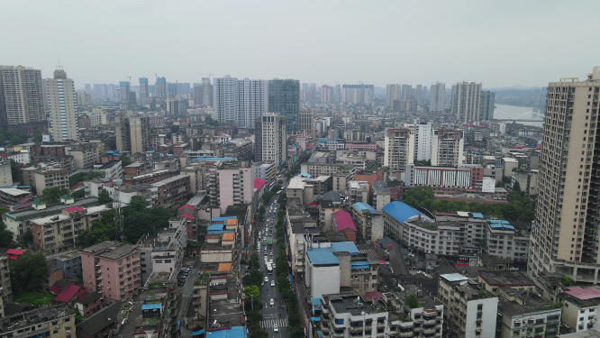 城市航拍湖南隆回城市交通