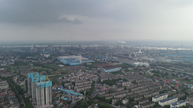 城市航拍湘潭乌云密布暴雨