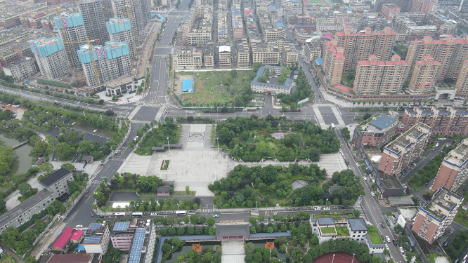 城市航拍湘潭湘乡东山广场