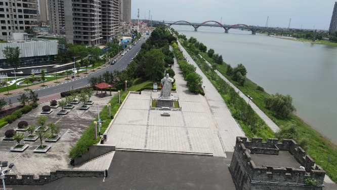 城市航拍益阳名人广场关公雕像
