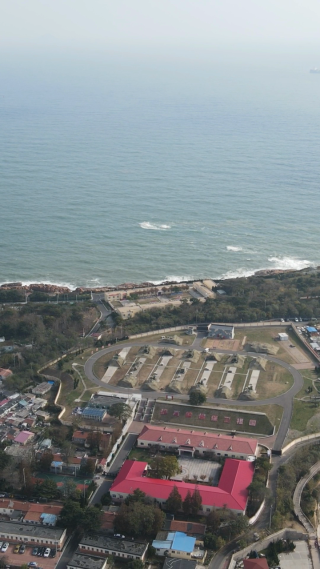 城市航拍青岛小鱼山岛屿竖屏