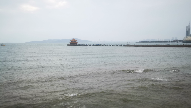 大海海浪沙滩礁石实拍