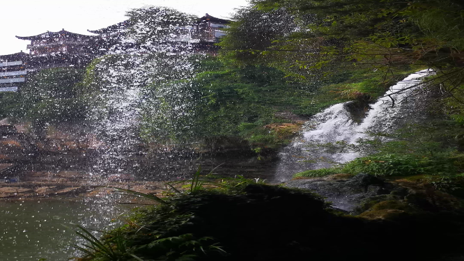 实拍瀑布流水湖南芙蓉镇