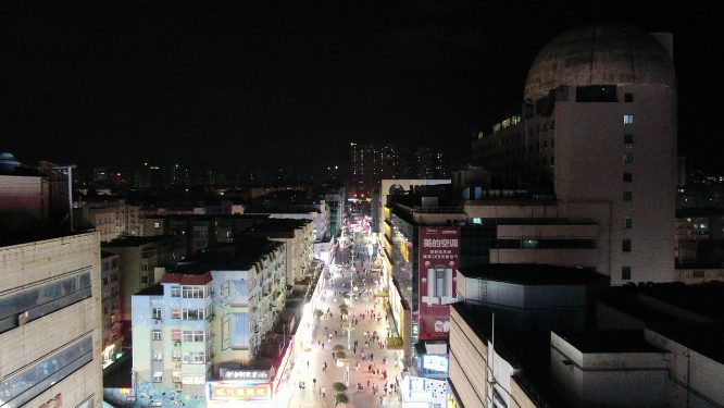 山东济南台东步行街夜景航拍