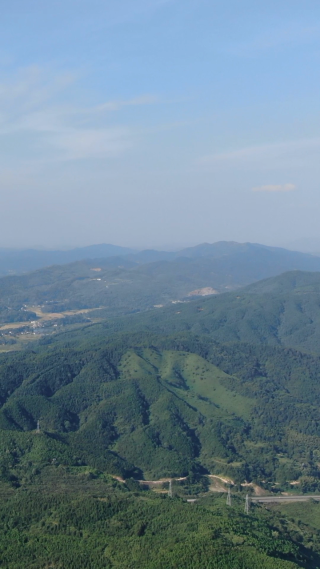 山川丘陵竖屏航拍