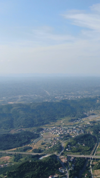 山川丘陵农业种植农田竖屏航拍