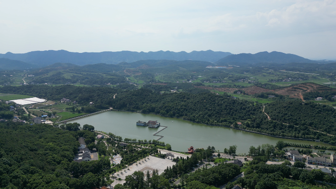 旅游景区常德市夹山国家森林公园4A景区碧岩湖航拍