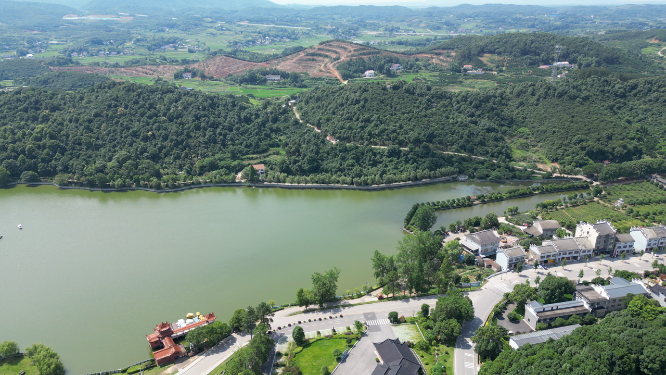 旅游景区常德市夹山国家森林公园4A景区碧岩湖航拍