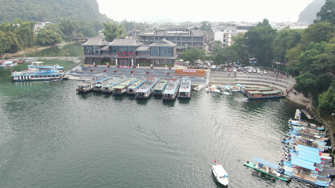 旅游景区广西阳朔兴坪古镇航拍 