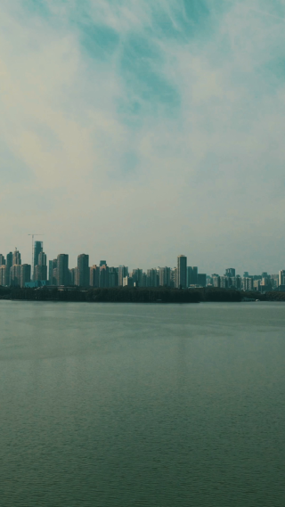 旅游景区湖北东湖5A景区竖屏航拍