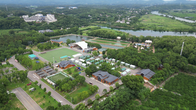 旅游景区湖北洈水4A景区房车露营基地航拍