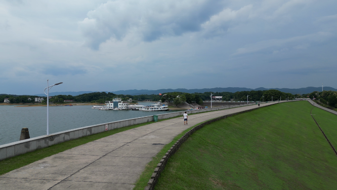 旅游景区湖北荆州洈水景区水库大坝