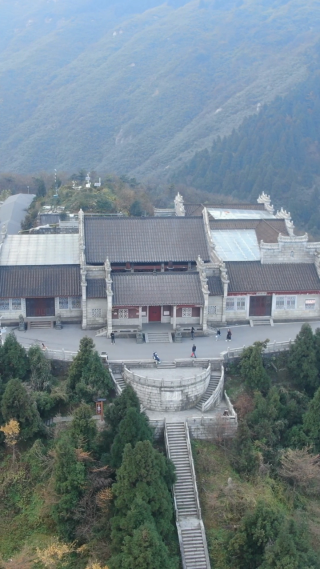 旅游景区湖南南岳衡山南天门竖屏航拍