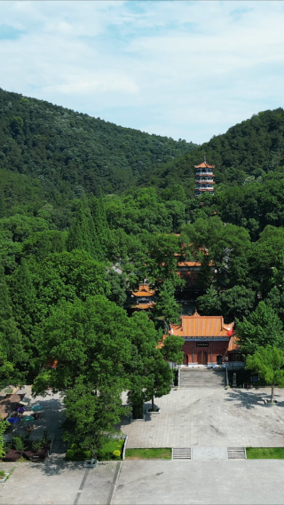 旅游景区湖南常德夹山国家森林公园闯王陵