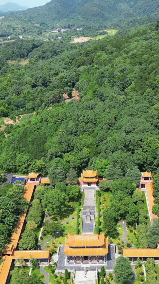 旅游景区湖南常德夹山国家森林公园闯王陵