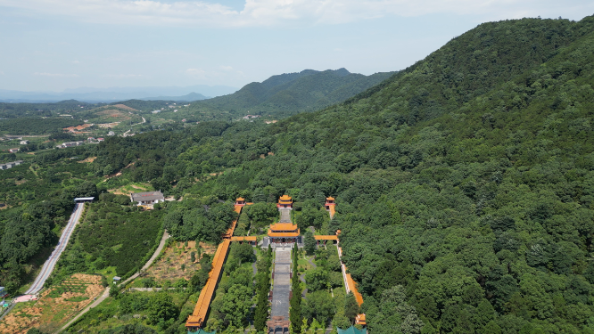 旅游景区湖南常德夹山森林公园闯王陵夹山寺航拍
