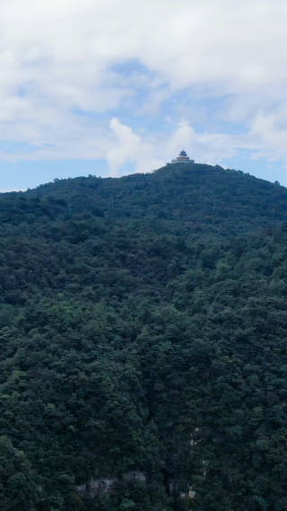 旅游景区湖南张家界天门市5A景区竖屏航拍