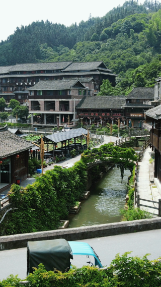 旅游景区航拍湖南通道皇都侗民族文化村