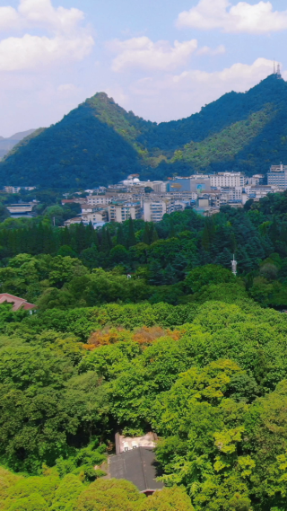 旅游景区贵阳花溪河竖屏航拍