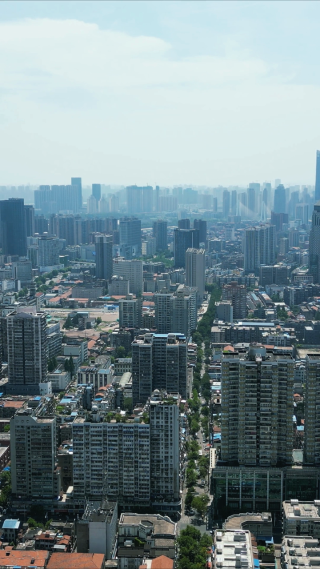 航拍武汉城市建筑密集高楼建筑