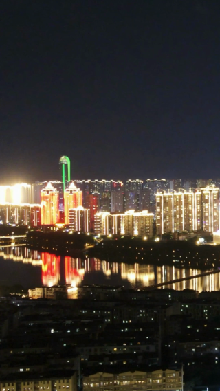 江西赣州夜景移动延时竖屏航拍