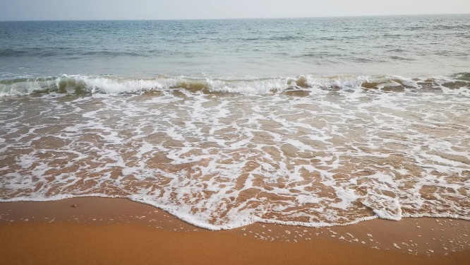 海浪沙滩大海实拍