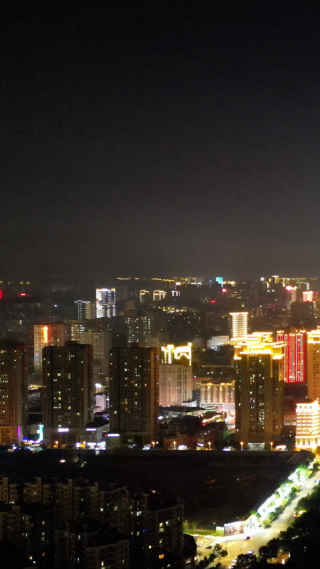 湖北宜昌城市夜景灯光竖屏航拍