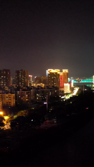 湖北宜昌城市夜景灯光竖屏航拍