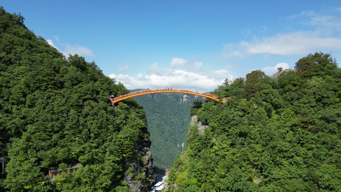 湖北神农架5A景区彩虹桥航拍