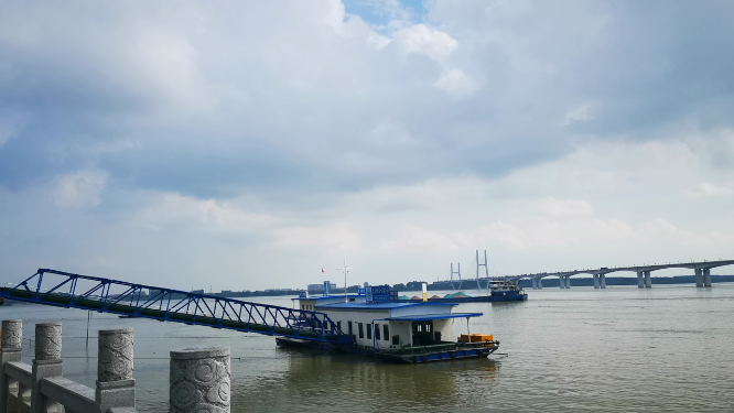 湖北荆州长江大桥风光实拍